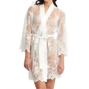 NEW RYA COLLECTION darling lace cover up robe in ivory